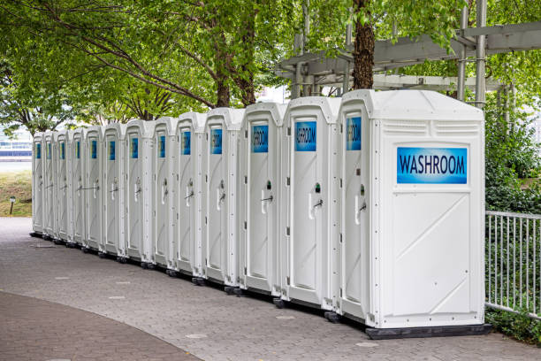Portable Toilet Options We Offer in Sunnyside, CA